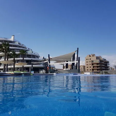 Infinity View شقة *